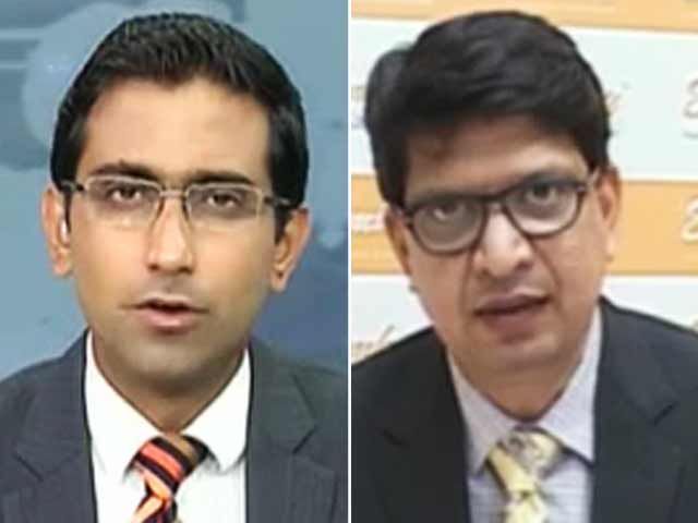 Video : Infosys FY16 Outlook in Line With Expectations: Emkay Global
