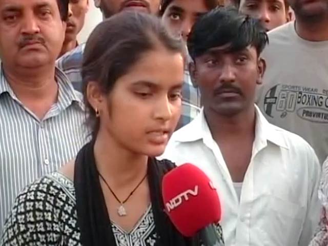 Videos : गजेंद्र की बेटी बोली, मेरे माफ़ करने से क्या होगा?