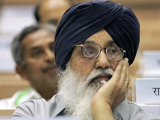 किसानों की मदद के लिए पंजाब के सीएम बादल ने लिखा पीएम को खत