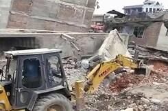 भूकंप से बेहाल नेपाल में अब भारी बारिश की चेतावनी भूकंप से बेहाल नेपाल में अब भारी बारिश की चेतावनी