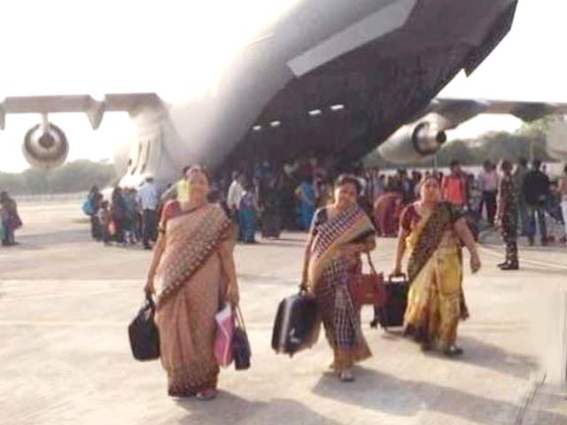 Government Rushes 13 Aircraft to Earthquake-Hit Nepal