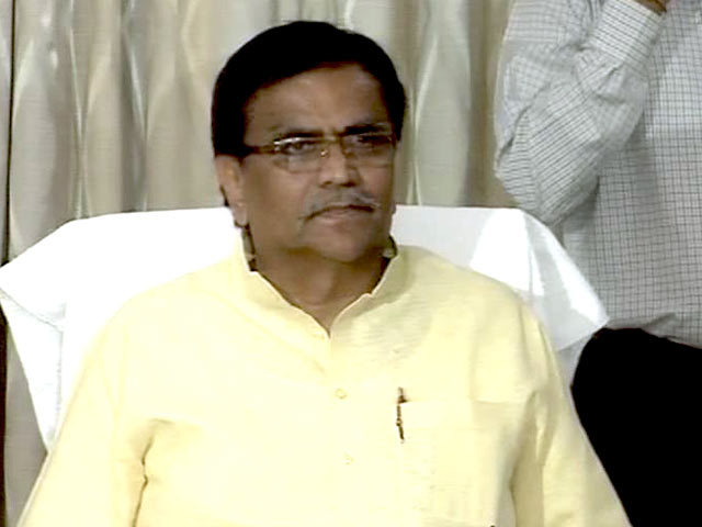 हरियाणा वीरों की भूमि, खुदकुशी करना शोभा नहीं देता : धनखड़