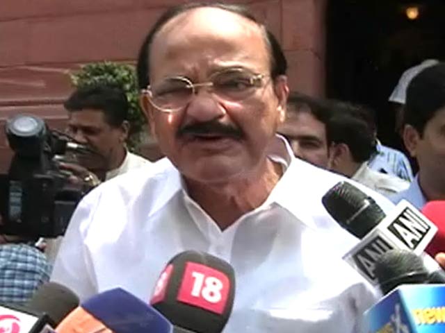 पीएम के विदेश दौरे पर टिप्पणी सही नहीं : नायडू