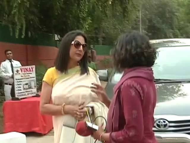 Video : BJP's <i>Kamal Sakhis</i>, Wives of Law-makers, Get Pep Talk From Amit Shah