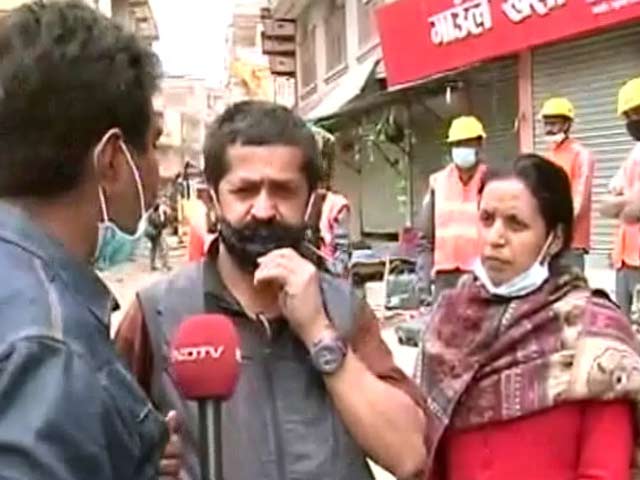 नेपाल में 50 घंटे बाद मलबे से निकली सुनीता
