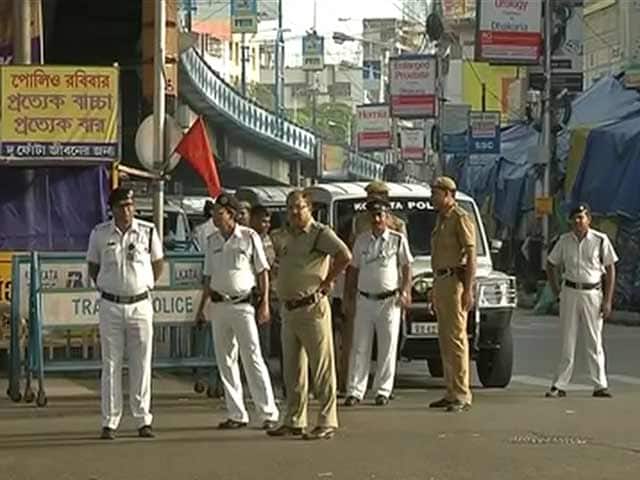 Video : Mamata Banerjee Runs Buses But Commuters Stay Off Roads During Bengal Shutdown