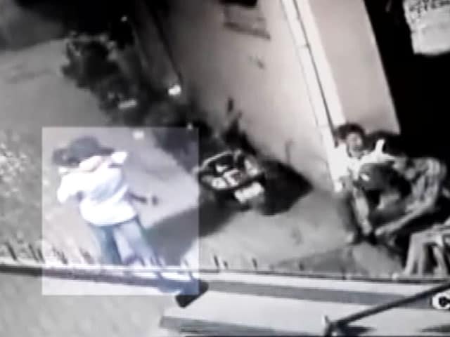Videos : मुंबई : 5 वर्षीय बच्ची से रेप का आरोपी गिरफ्तार