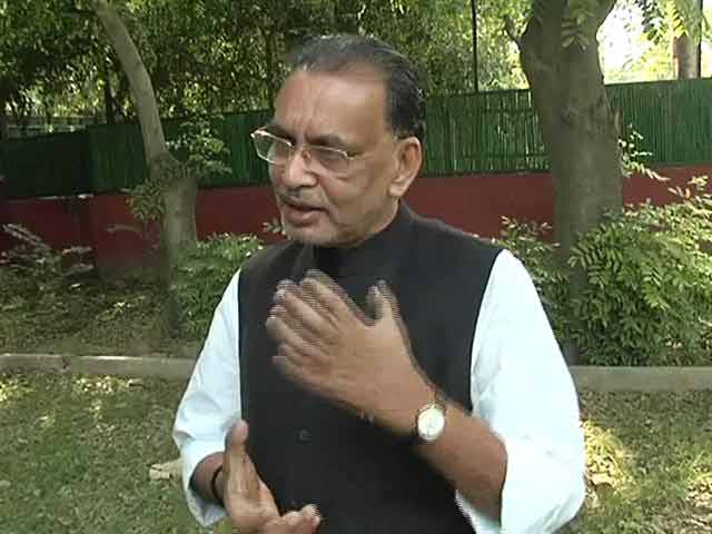 सूखे के संकट ने निपटने का हर कदम उठाया :  चलते-चलते में कृषि मंत्री