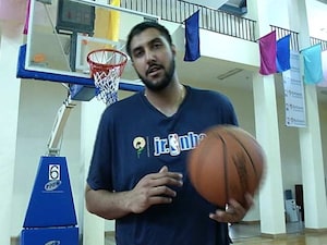 Meet Sim Bhullar, the NBA Giant With Indian Roots