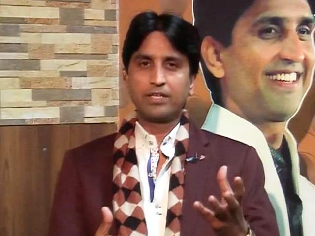 Women's Panel Sends Notice to AAP Leader Kumar Vishwas