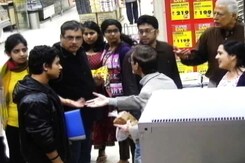 ‘क्या है आपकी च्वाइस’ के कुछ चुनिंदा हिस्से ‘क्या है आपकी च्वाइस’ के कुछ चुनिंदा हिस्से