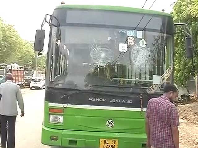 Video : Delhi Bus Drivers on Strike After Colleague is Beaten to Death, Demand 1 Crore