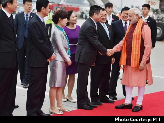 Video : 'Highest-Level Reception' for PM Modi in China as President Xi Skips Protocol