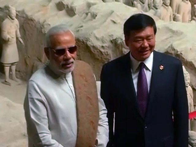 शियान के टैराकोटा वॉरियर्स म्यूजियम में पीएम मोदी