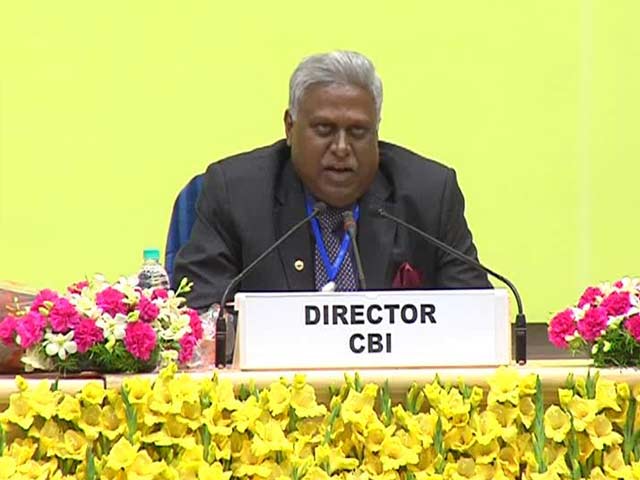 'Inappropriate Meetings' of Former CBI Chief Sinha to be Investigated, Orders Supreme Court