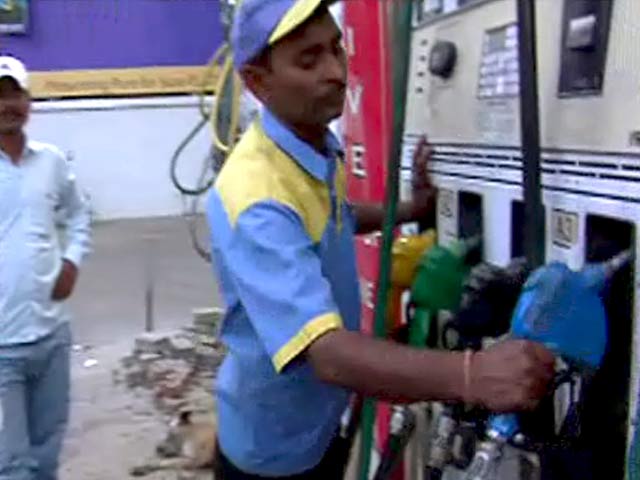 फिर महंगा हुआ पेट्रोल और डीज़ल