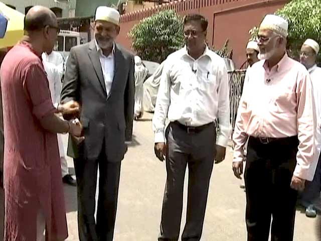 चलते-चलते : बोहरी मोहल्ले की कहानी