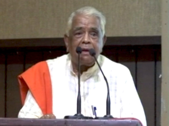 मंच पर ये क्या बोले बाबू लाल गौर, सुनने वाले रह गए भौंचक्के