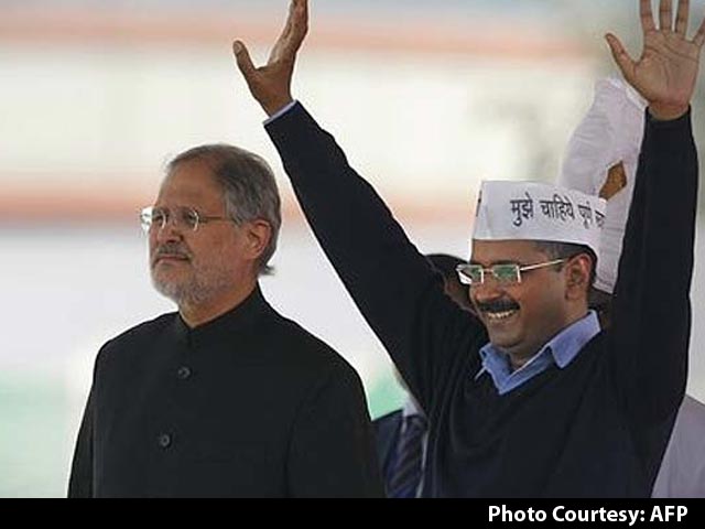 Video : Feud Between Arvind Kejriwal and Lieutenant Governor Najeeb Jung Reaches President
