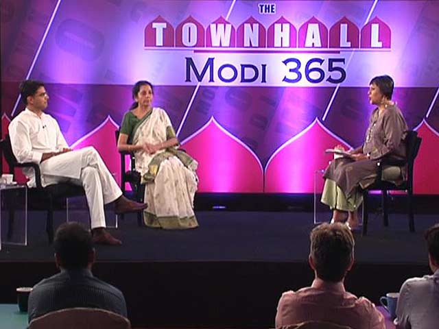 Video : The Townhall: Nirmala Sitharaman vs Sachin Pilot on 365 Days of Modi Sarkaar