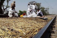 Gujjar Protest Disrupts Trains for 2nd Day Gujjar Protest Disrupts Trains for 2nd Day