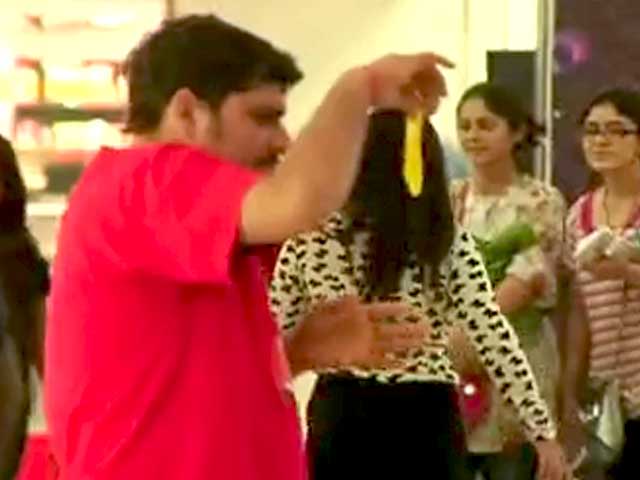 Chhupa Rustam: Please When You Sneeze, Do Not Tease