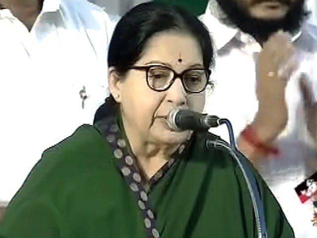 Video : जयललिता ने ली शपथ, पांचवीं बार बनीं तमिलनाडु की मुख्यमंत्री