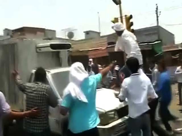 Videos : इंडिया 9 बजे : उग्र हुआ गुर्जर आंदोलन