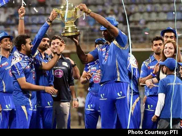 IPL Champions Mumbai Indians Celebrate in Style at Wankhede