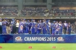 मुंबई इंडियंस ने वानखेड़े में मनाया आईपीएल की जीत का जश्न मुंबई इंडियंस ने वानखेड़े में मनाया आईपीएल की जीत का जश्न