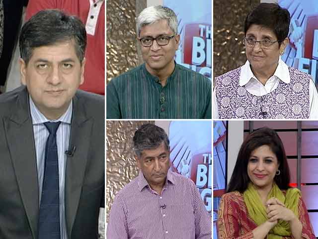 AAP ki 'Jung': A Battle for Supremacy?