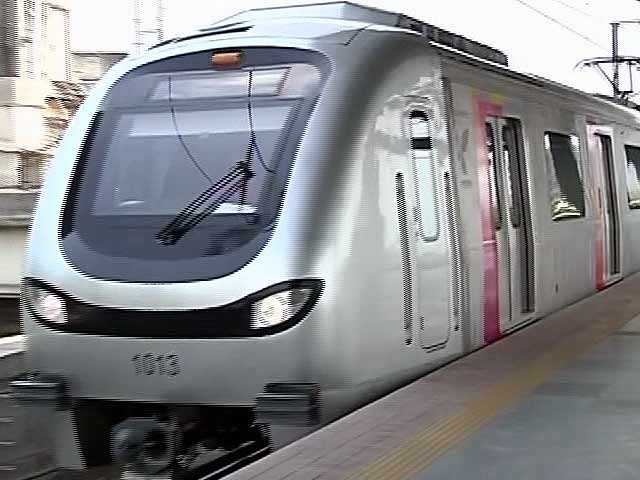 Videos : मुंबई मेट्रो : निजी कंपनी का मुनाफ़ा, लेकिन सरकारी खजाने से सुरक्षा
