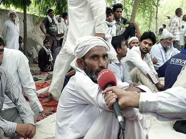 फरीदाबाद के बल्लभगढ़ में हिंसा के बाद ख़ौफ़ में जी रहे हैं लोग