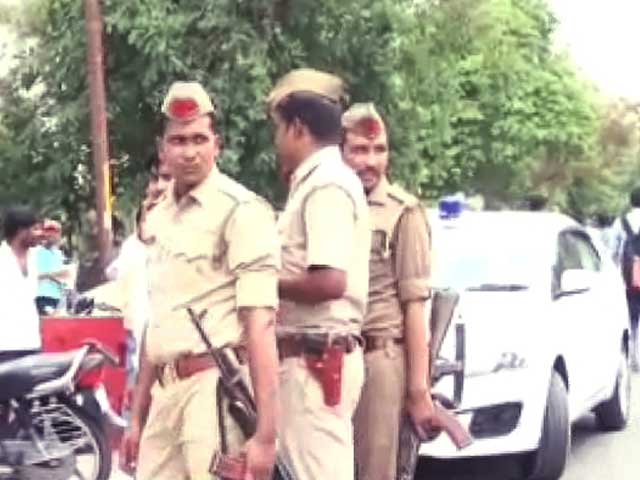 गाजियाबाद : सरेआम एक करोड़ से अधिक की लूट