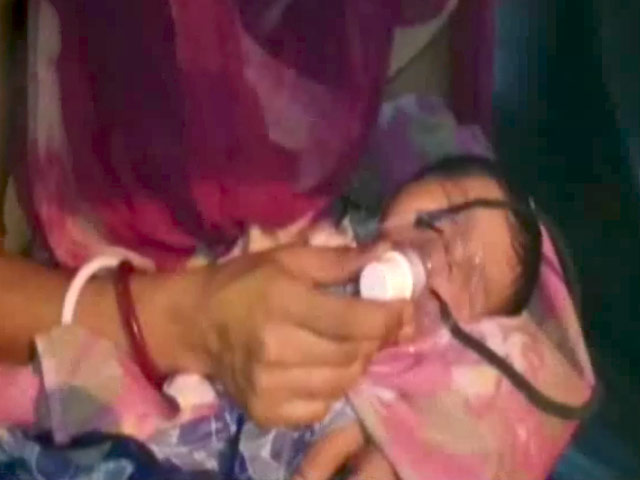 अस्पतालों ने नहीं किया 9 दिन की बच्ची का इलाज