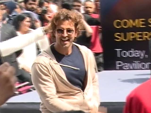 Love And Affection At IIFA 2015 Makes Hrithik Emotional