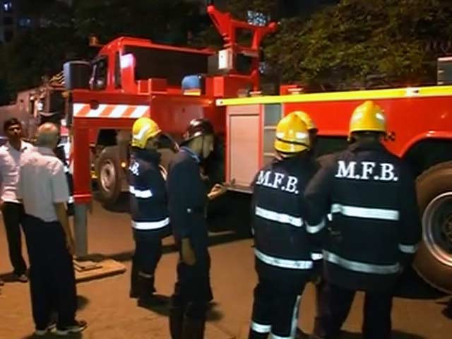 Video : मुंबई में 22 मंजिला इमारत में लगी आग, सात की मौत