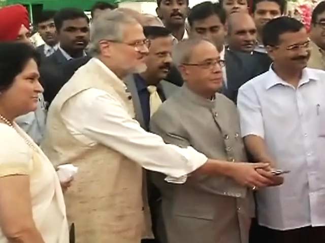 अब एसीबी प्रमुख को लेकर दिल्ली सरकार और एलजी में 'जंग'