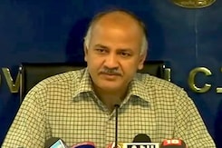 दिल्ली में इमरजेंसी जैसे हालात बनाने की कोशिश : सिसोदिया दिल्ली में इमरजेंसी जैसे हालात बनाने की कोशिश : सिसोदिया