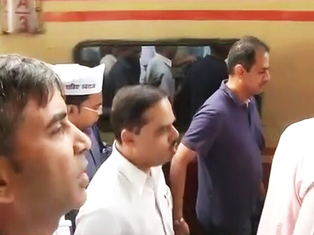 जितेंद्र तोमर की फर्जी डिग्रियों का राज खंगालने दिल्ली पुलिस पहुंची फैजाबाद