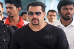 Troll SRK, Aamir and I Quit Twitter, Salman Warns Fans Troll SRK, Aamir and I Quit Twitter, Salman Warns Fans