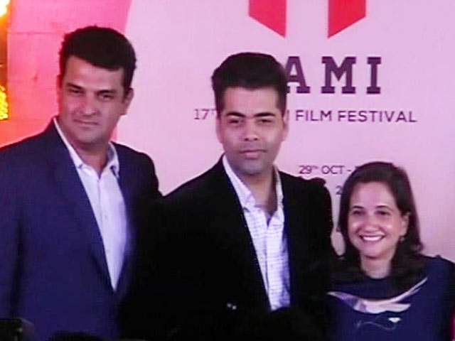 Celebs Add Star Power to Mumbai Film Festival