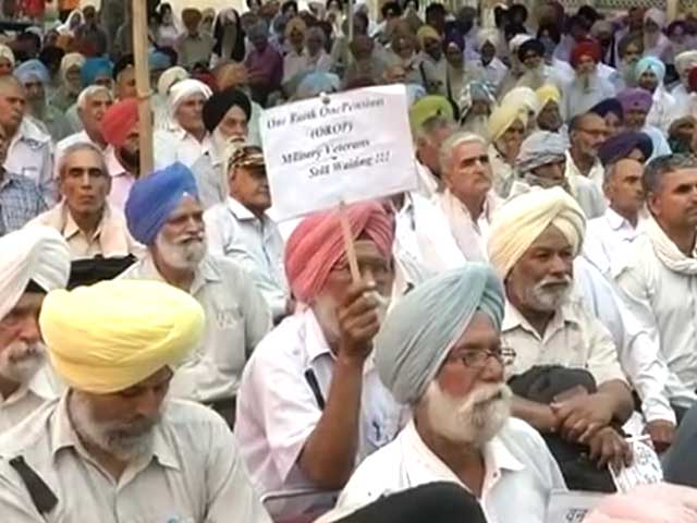 Video : In Fight for One Rank One Pension, Nationwide Protests by Ex-Servicemen
