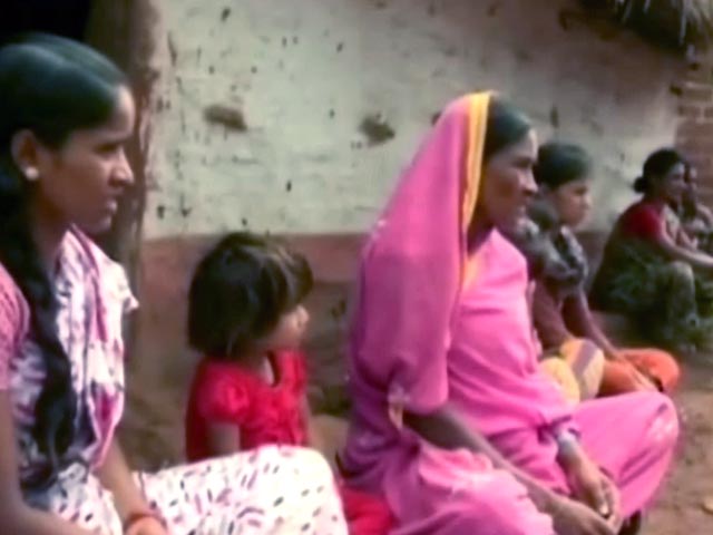 Video : कर्नाटक : बेटे की चाहत में महिला ने 15 बेटियों को दिया जन्म