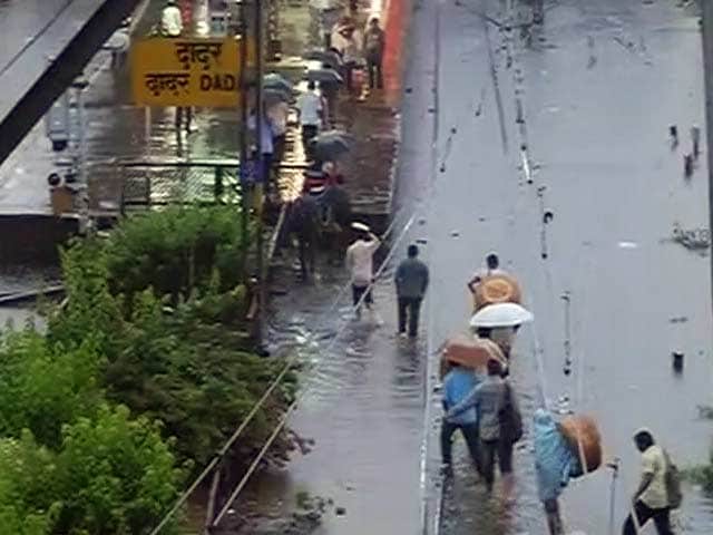 नेशनल रिपोर्टर : पानी-पानी हुई मुंबई