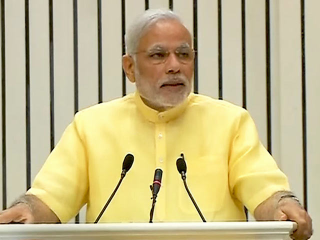 Video: योग जी भरकर जीवन जीने की जड़ी-बूटी है : पीएम मोदी