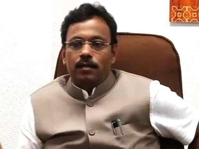 My Degree is Not Bogus, Says Maharashtra Education Minister Vinod Tawde
