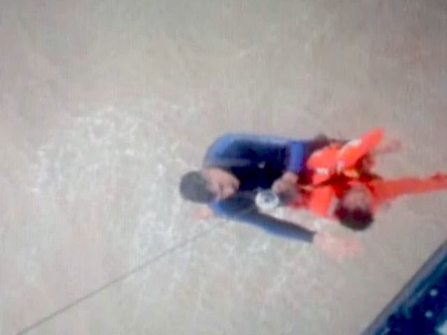 मुंबई से 80 किलोमीटर दूर समंदर में डूबा जहाज