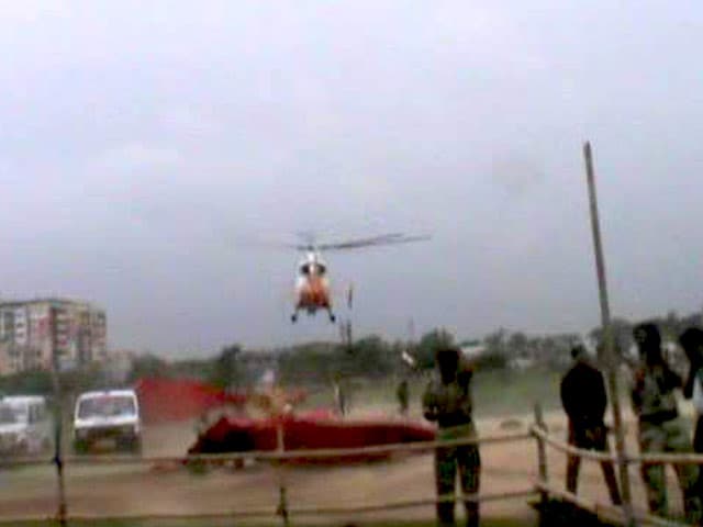 Videos : हेलिकॉप्टर हादसा टला, बाल-बाल बचे नितिन गडकरी
