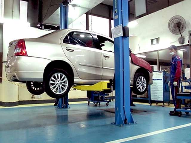 Car Service: Done in 60 Minutes